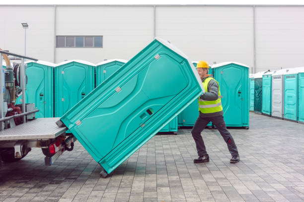 Best Porta potty delivery and setup  in Palm River Clair Mel, FL